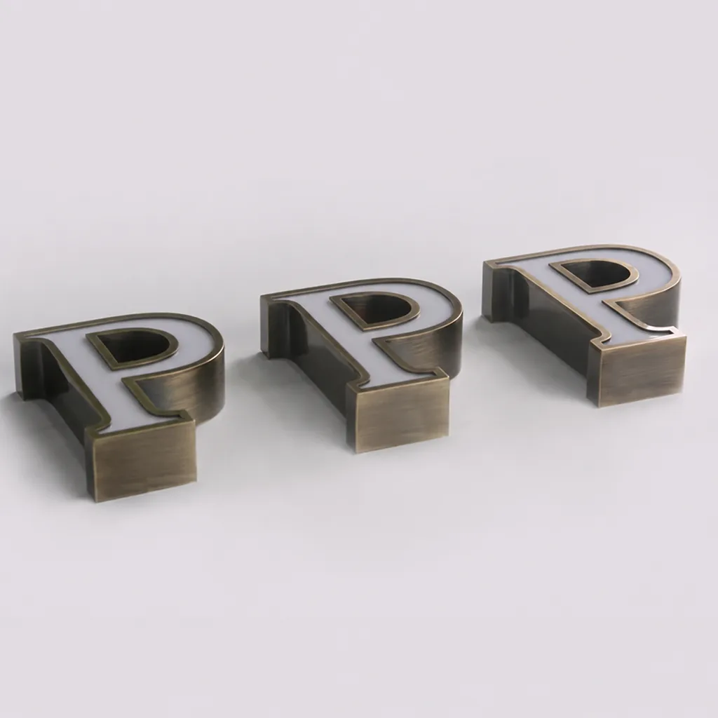 Stainless Steel Trim LED Letters — light effect visualization